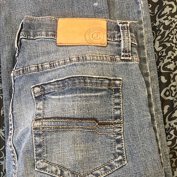 CODY JAMES Women’s Straight Leg Jeans in Light Blue Wash - Picture 8 of 10